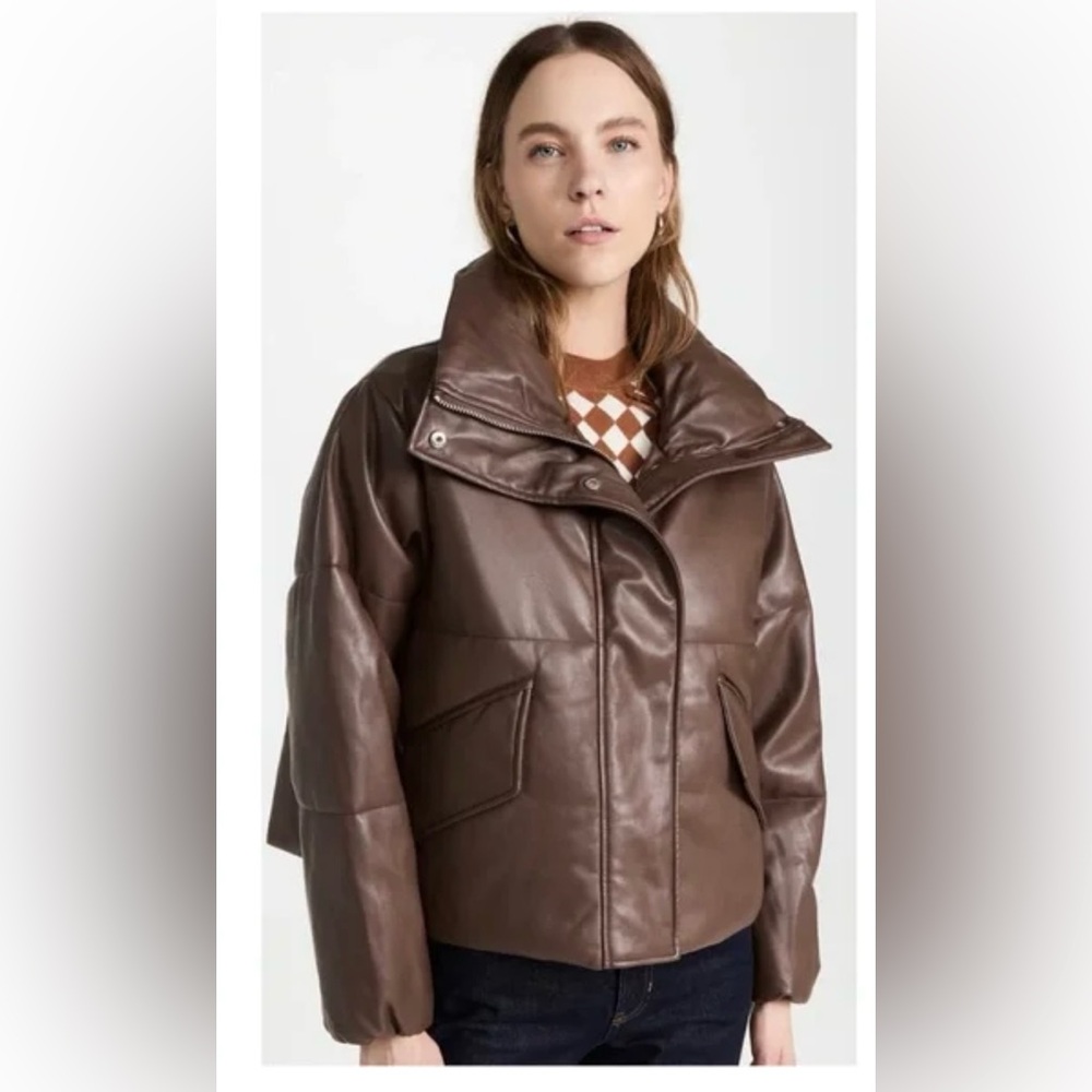 🔥Pistola swing puffer jacket NWT size Small